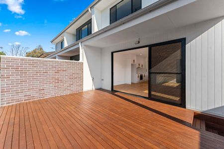 11/7 Marks Point Road, Marks Point NSW 2280 - Townhouse For Rent | Domain - Photo 4