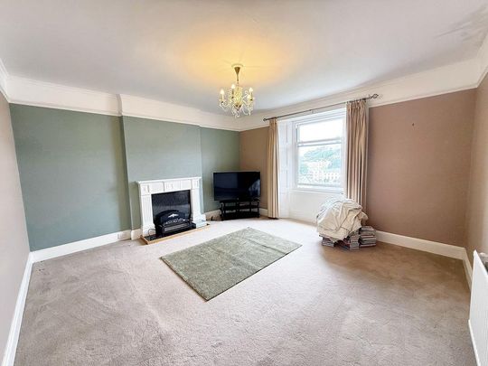 3 bedroom apartment to rent - Photo 1