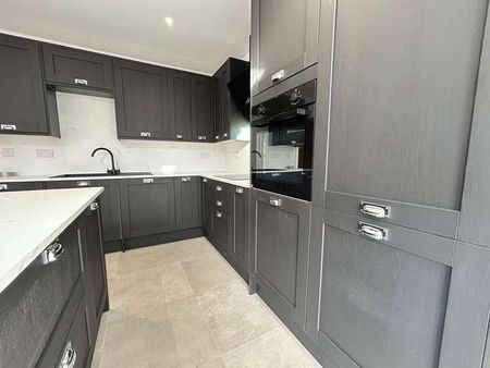 Eccles, M30 - Photo 5