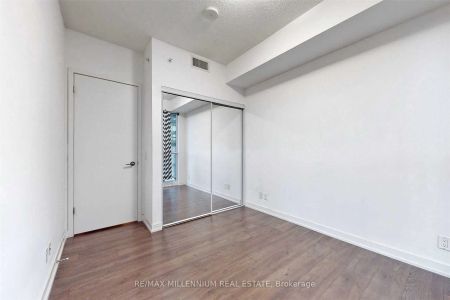 2212 Lake Shore Boulevard #608 - Photo 2