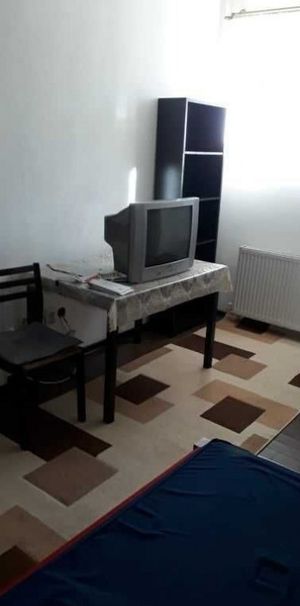Garsoniera de inchiriat zona Drumul Taberei - Fotografie 1