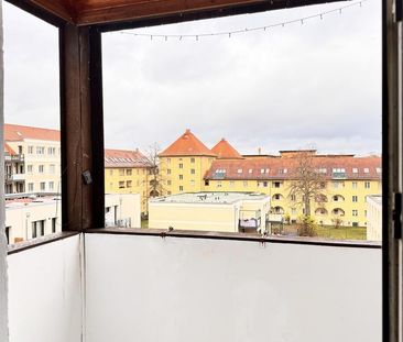 +++RENOVIERTE 2-RAUMWOHNUNG mit BALKON+++ - Foto 1