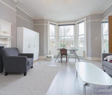 Studio to rent - Photo 4