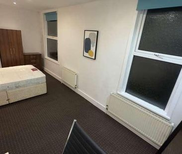 Woodside Place, Burley, Leeds, LS4 - Photo 5