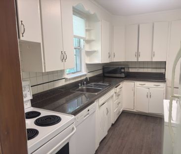 For Lease - 206 Burnett Avenue Unit# Main, Toronto, Ontario - Photo 4