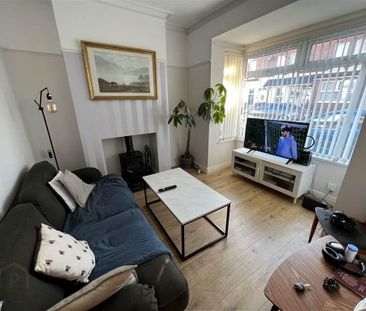 42 Woodcot Avenue, Belfast, BT5 5JA - Photo 2