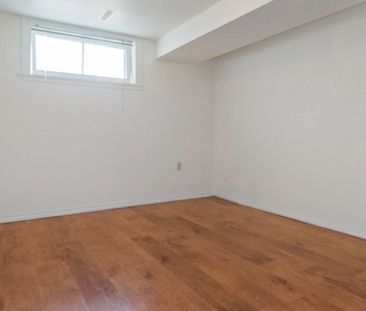 For Lease - 2012 Bonnymede Drive, Mississauga, Ontario - Photo 3