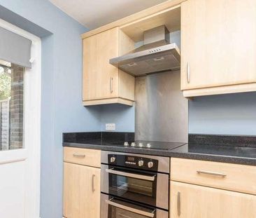 Trafalgar Road, Horsham, RH12 - Photo 1