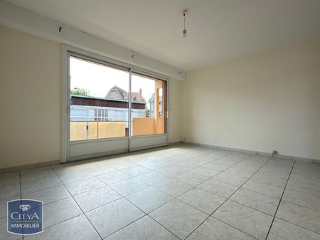 Location Appartement 3 pièces 65m² BRIVE LA GAILLARDE 19100 - Photo 3