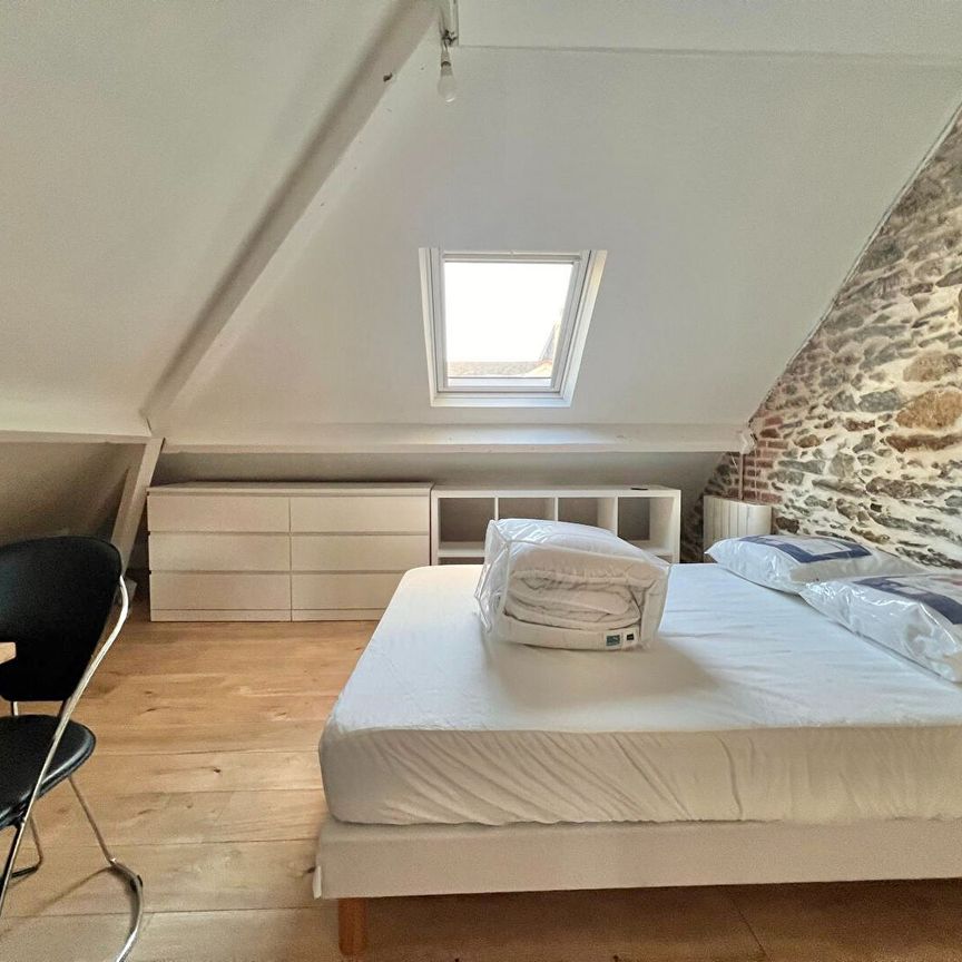 A LOUER - CHARMANT 3 PIECES DE 65,90m² AU COEUR DE VILLE - Photo 1