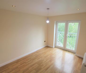 Western Road - Photo 6