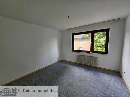 M 08 LESUM -renovierungsbedürftiges Reihenmittelhaus mit einer Garage in ruhiger Lage - Photo 5
