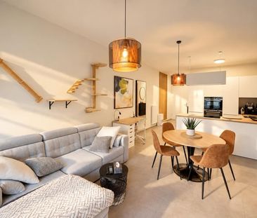 Appartement te huur - foto 1