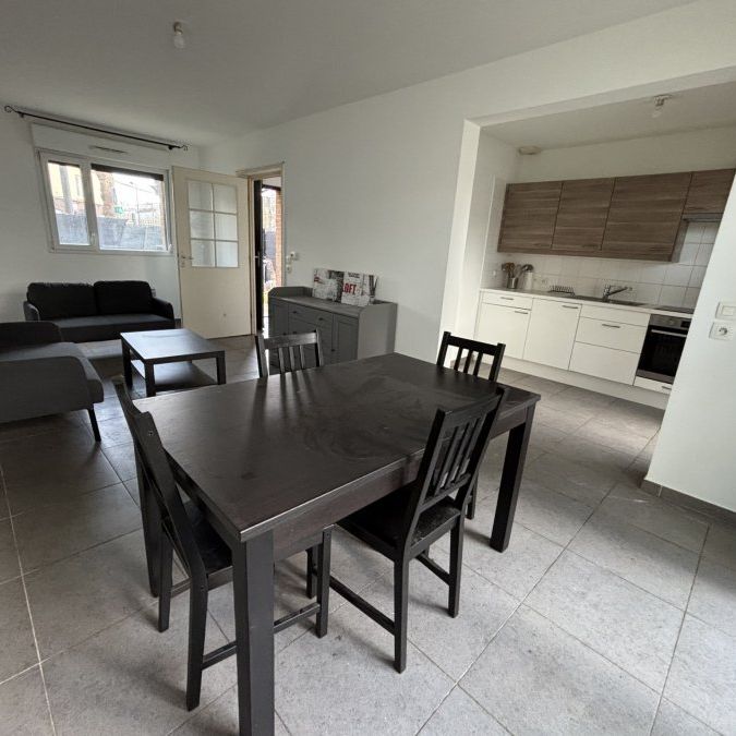 Maison 4 pièces à Roubaix - Photo 1