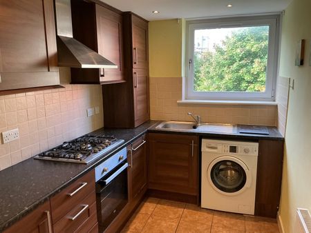 2 Bed Flat, Holmhead Road, G44 - Photo 3