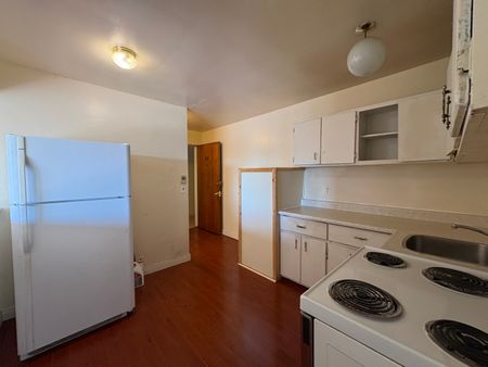 32-15 Adelaide St, Kingston, ON K7K 1Y3 - Photo 3