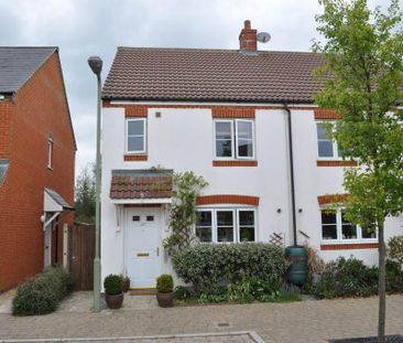 2 bedroom end of terrace house to rent - Photo 4
