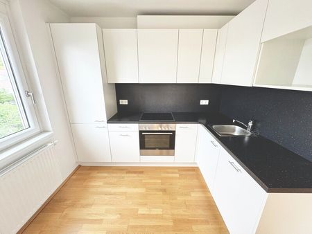 BALKONTRAUM | HELLE 2 ZIMMER | OPTIMALE RAUMAUFTEILUNG | TOPLAGE IN U-BAHN-NÄHE - Foto 4