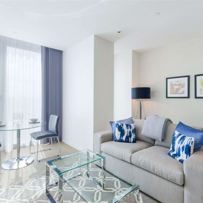 Studio apartment in South Bank Tower - Photo 1
