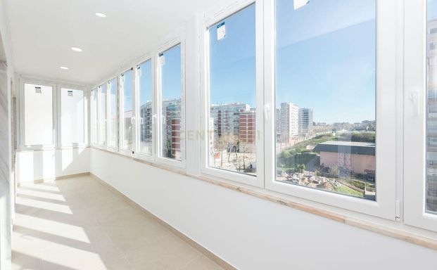 São Domingos de Benfica, Lisbon - Photo 1