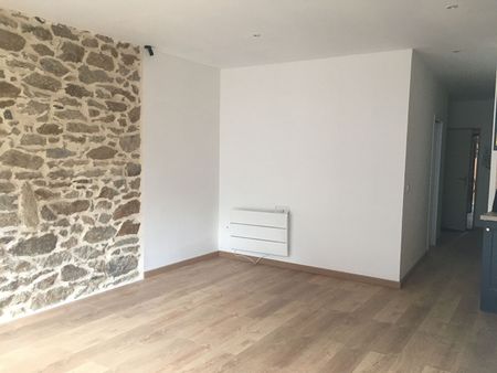 Location Appartement 2 pièces 45m² - Photo 2