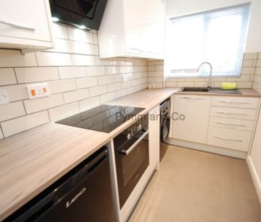 Radcliffe Road, Drayton - Photo 1