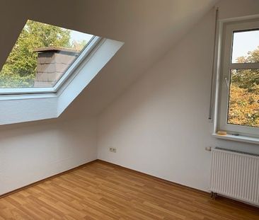 Frisch renovierte 3-Zimmer-Wohnung in schöner Lage von Sundern - Photo 3