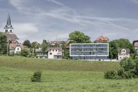 Moderne Singlewohnung Nähe Zentrum mit Balkon zu vermieten - Foto 2