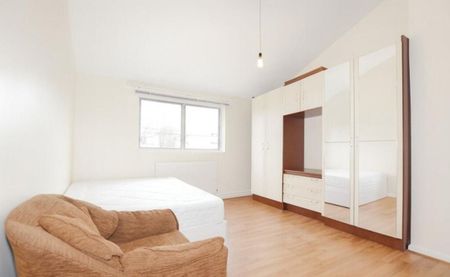 4 Bed Terraced House, Holland Walk, N19 - Photo 4