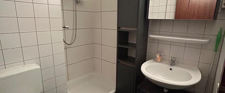 1 Zimmer Wohnung mit Balkon - Foto 1