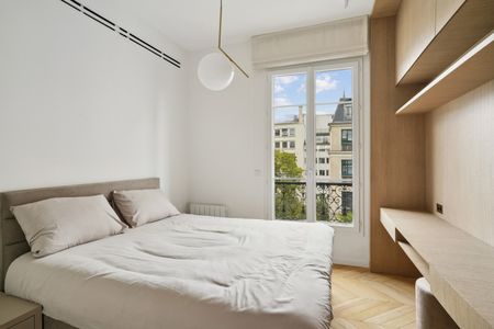 Appartement • Triangle d'Or - Photo 3