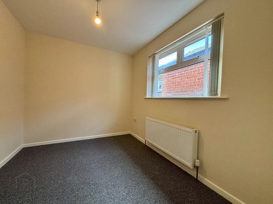 107 Greenore Street, Belfast, BT6 8NF - Photo 1