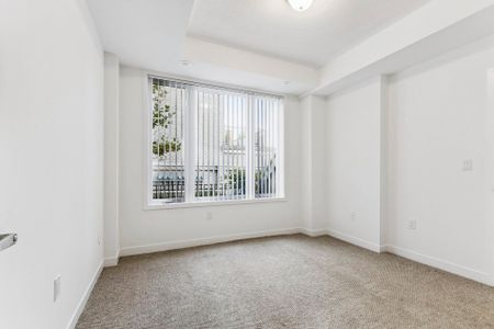 For Lease - 1525 Kingston Road Unit# 302, Pickering, Ontario - Photo 2