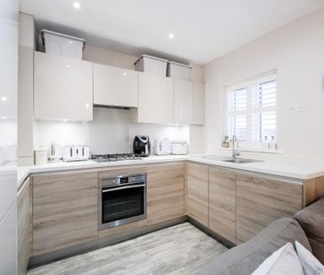 2 bedroom flat to rent - Photo 3