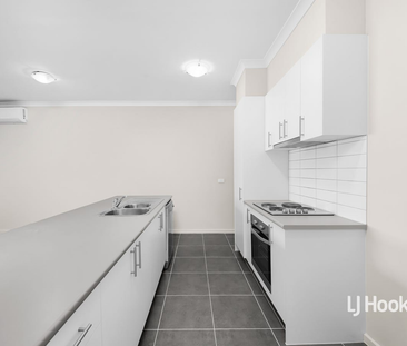 42/64 Escapade Boulevard, Craigieburn VIC, Belconnen - Photo 4