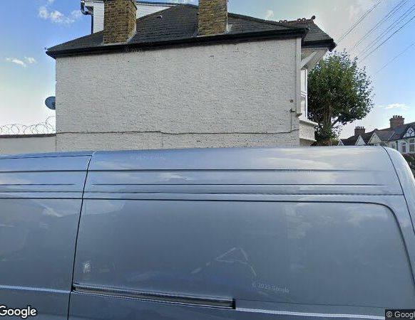 Room in a Shared House, Hatherley Gardens, E6 - Photo 1