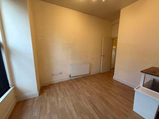 Fairbridge Road, London, N19 - Photo 1