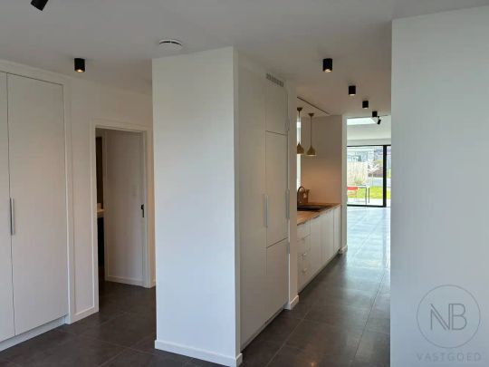 Instapklare en gerenoveerde woning in Genk - Photo 1