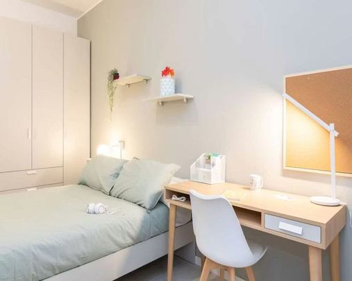 Via Salasco, Milan, Lombardy 20136 - Photo 1