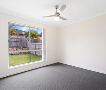 New Renovated 4-Bedroom Home Offering Comfort, Space & Convenience - Photo 5