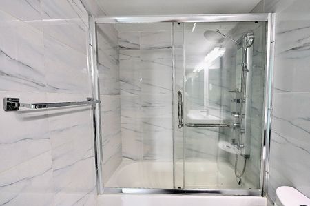 For Lease - 15 Greenview Avenue Unit# 311, Toronto, Ontario - Photo 2