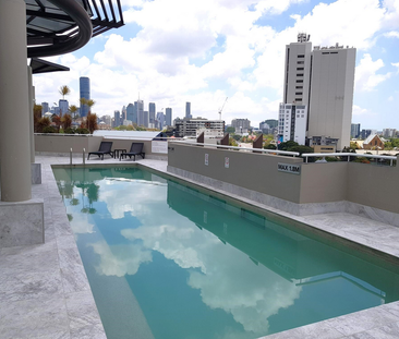 803 Stanley Street, Woolloongabba, QLD - Photo 2