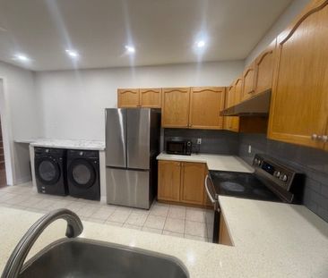 For Lease - 110 Pantomine Boulevard Unit# Main, Brampton, Ontario - Photo 5