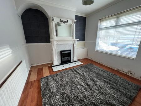 79 Forfar Street, Belfast, BT12 7BE - Photo 2