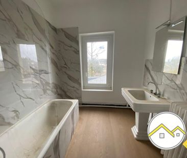 Location Appartement 4 pièces 113m² CHATEAUBRIANT 44110 - Photo 1