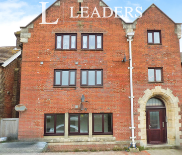studio to rent Gloucester Road, Littlehampton - Photo 3