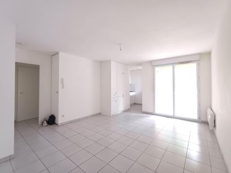 location Appartement T2 DE 41.27m² À TOURNEFEUILLE - Photo 2