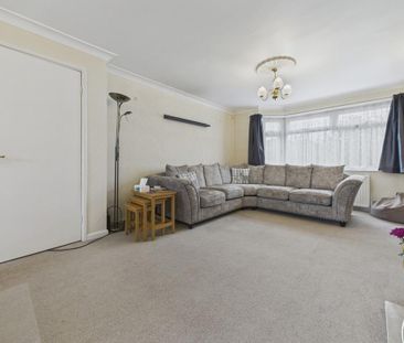 3 bedroom semi-detached house to rent - Photo 4