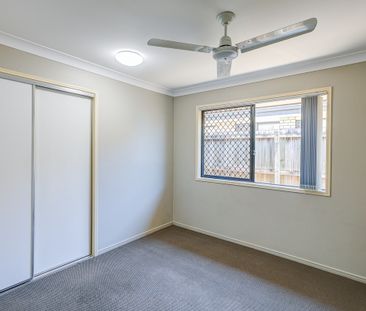 4 Bedroom Family Home! - Photo 2