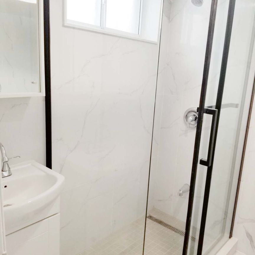 For Lease - 28 Castle Harbour Lane, Markham, Ontario - Photo 1